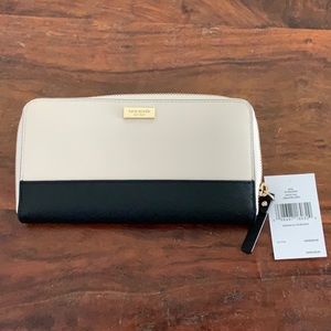 Kate Spade Neda Laurel Way Wallet Clutch